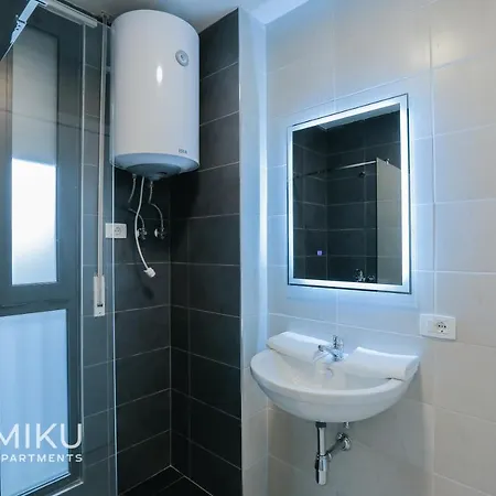 Apartment Miku - Glamorous 1bedroom At Olympic Tirana